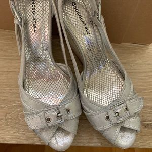 Silver platform wedges